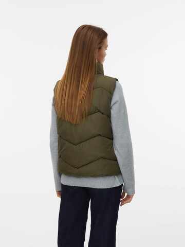VERO MODA Weste 'VMLIGAEVA' in Grün