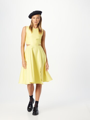 Closet London - Vestido de cocktail em amarelo