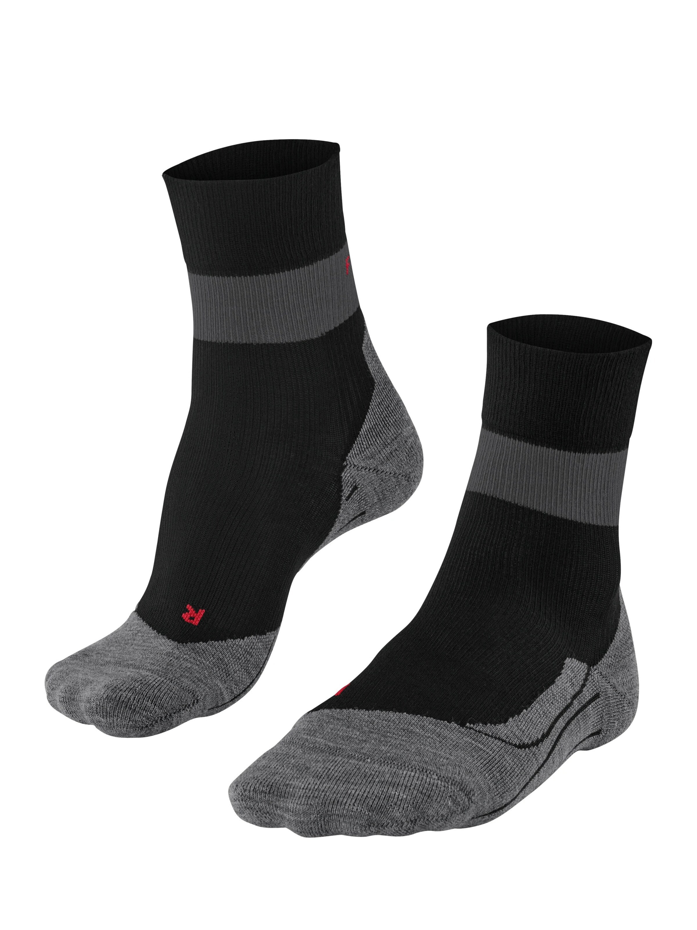 FALKE Athletic Socks 'RU Compression Stabilizing' in Black: front