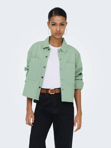 Veste mi-saison 'ONLDREW' ONLY en vert : devant
