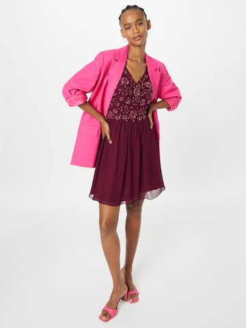 Robe de cocktail Laona en rouge