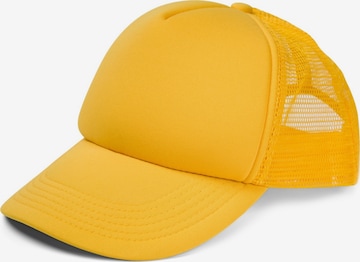 styleBREAKER Cap 'Trucker Cap 5-Panel Mesh' in Yellow: front
