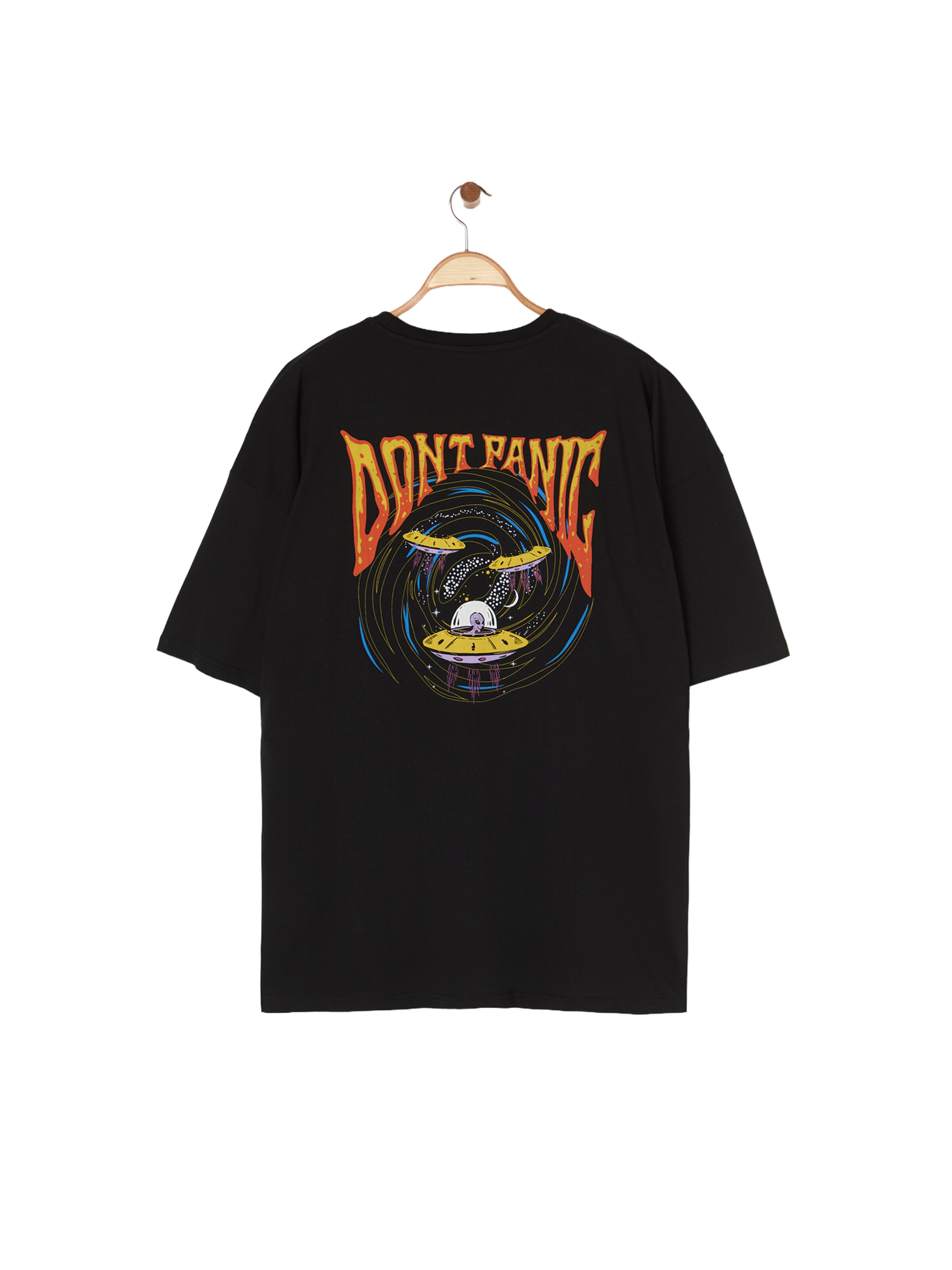 Trendyol - Camiseta en negro