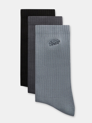 Pull&Bear Sockor i grå