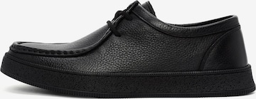 Mocassino di Derimod in nero: frontale