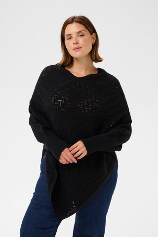 KAFFE CURVE Poncho 'Olina' in Schwarz: Vorderseite