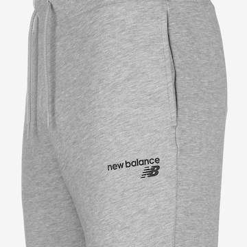 Effilé Pantalon 'Classic Core' new balance en gris