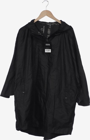 Soyaconcept Jacket & Coat in 7XL in Black: front
