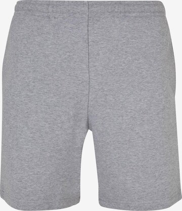 Urban Classics Regular Shorts in Grau: predná strana