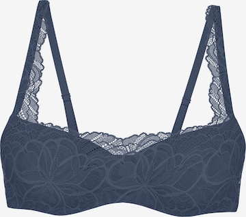 TRIUMPH Balconnet-BH ' Red Label Body Make-Up Illusion Lace ' in Blau: Vorderseite