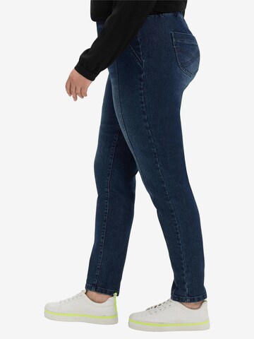 SHEEGO Slimfit Jeans in Blau