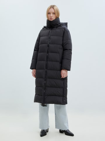 EDITED Χειμερινό παλτό 'Brady' σε μαύρο