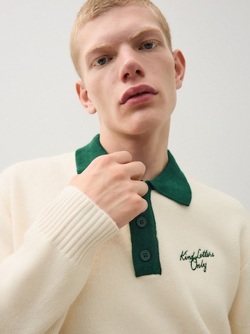 Bershka Shirt in White