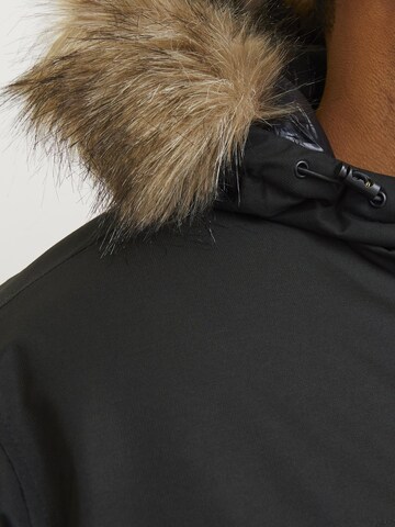 Jack & Jones Plus Winterparka in Zwart