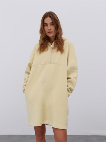 EDITED Jurk 'Miako' in Beige: voorkant