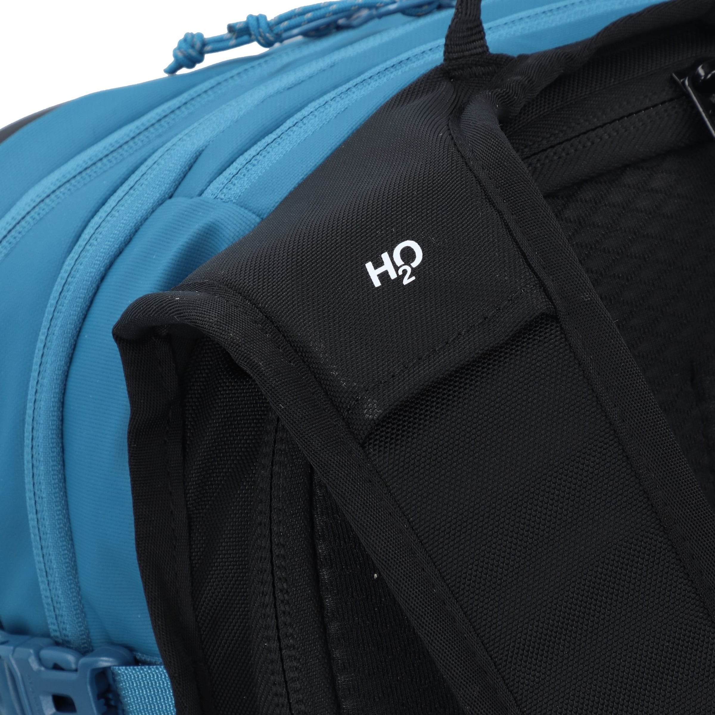 MAMMUT Sports Backpack 'Nirvana 22' in Blue