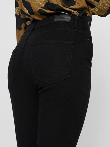 Skinny Jean 'Judy' VERO MODA en noir