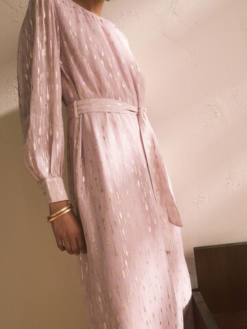 Robe Next en rose