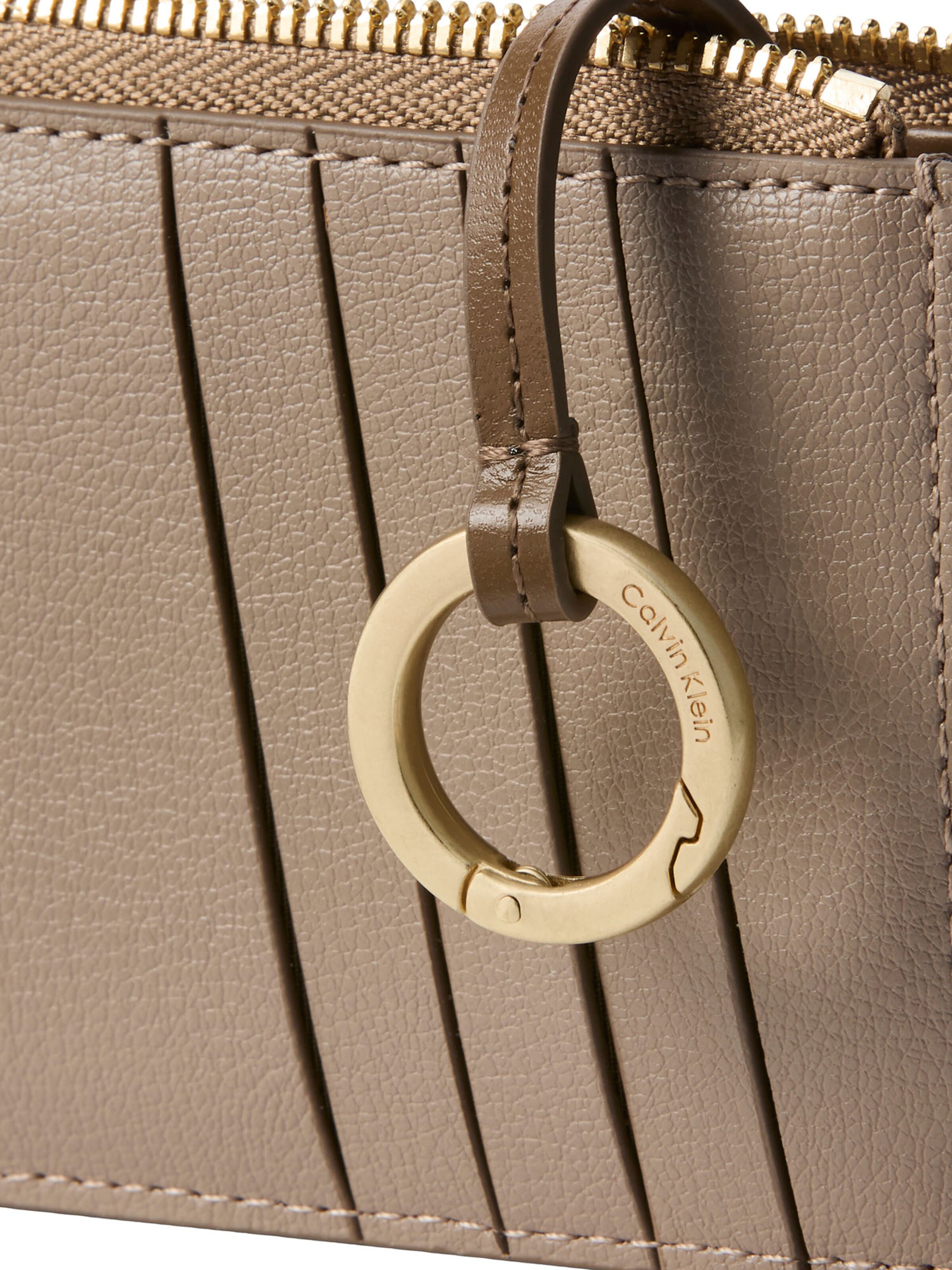 Calvin Klein Θήκη σε γκρι