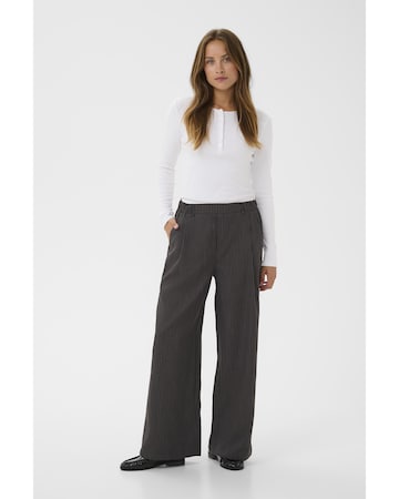 Wide Leg Pantalon à pince 'KAKaren' Kaffe en gris