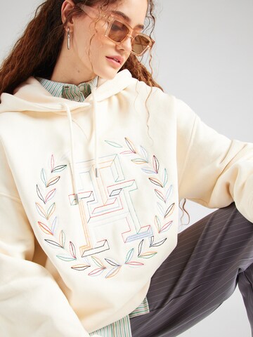 TOMMY HILFIGER - Sweatshirt 'Laurel' em bege