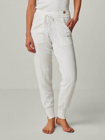 YOU LOOK PERFECT Trousers 'BELLA' in White: front