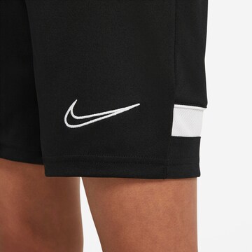 NIKE Regular Sportshorts 'Academy' in Schwarz