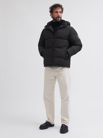 Portland Outerwear Company Tussenjas in Zwart