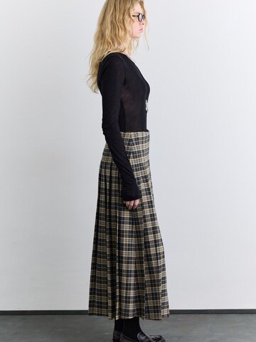 MANUKA Skirt in Beige