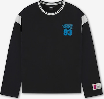 AND1 Collegepaita 'Core 93' värissä musta: etupuoli