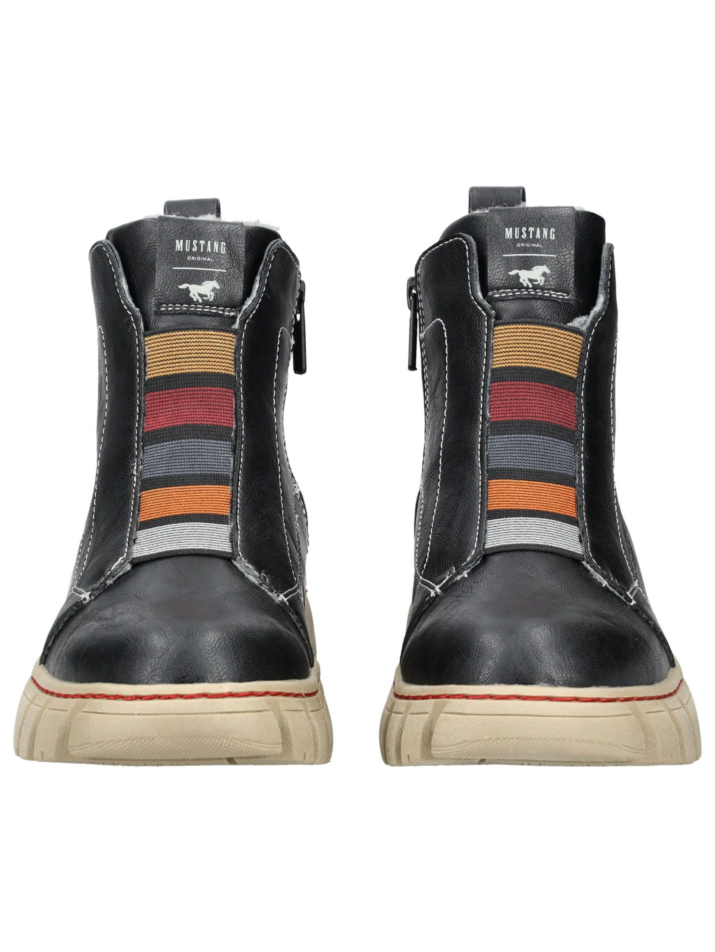 Stivaletto di MUSTANG in nero