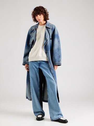 Calvin Klein Jeans Свитшот в Серый