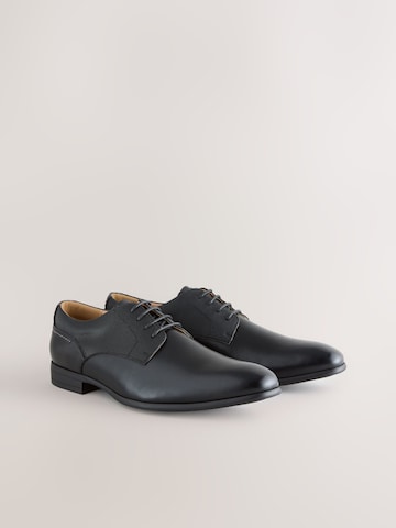 Chaussure à lacets Next en noir