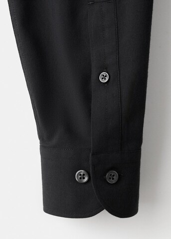 MANGO MAN Slim Fit Hemd 'Perseo' in Schwarz