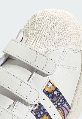 ADIDAS ORIGINALS Superge 'Liberty London Superstar II' | bela barva