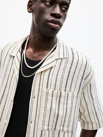 Comfort fit Camicia di Pull&Bear in bianco