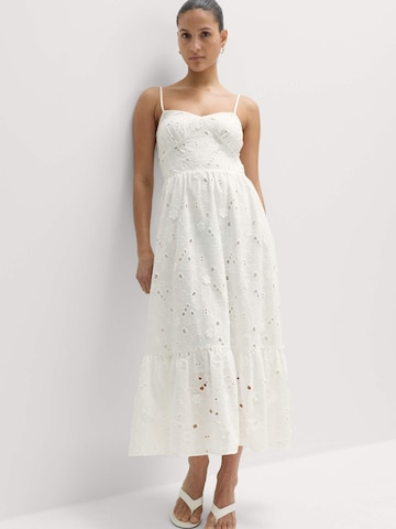 Robe Marks & Spencer en blanc