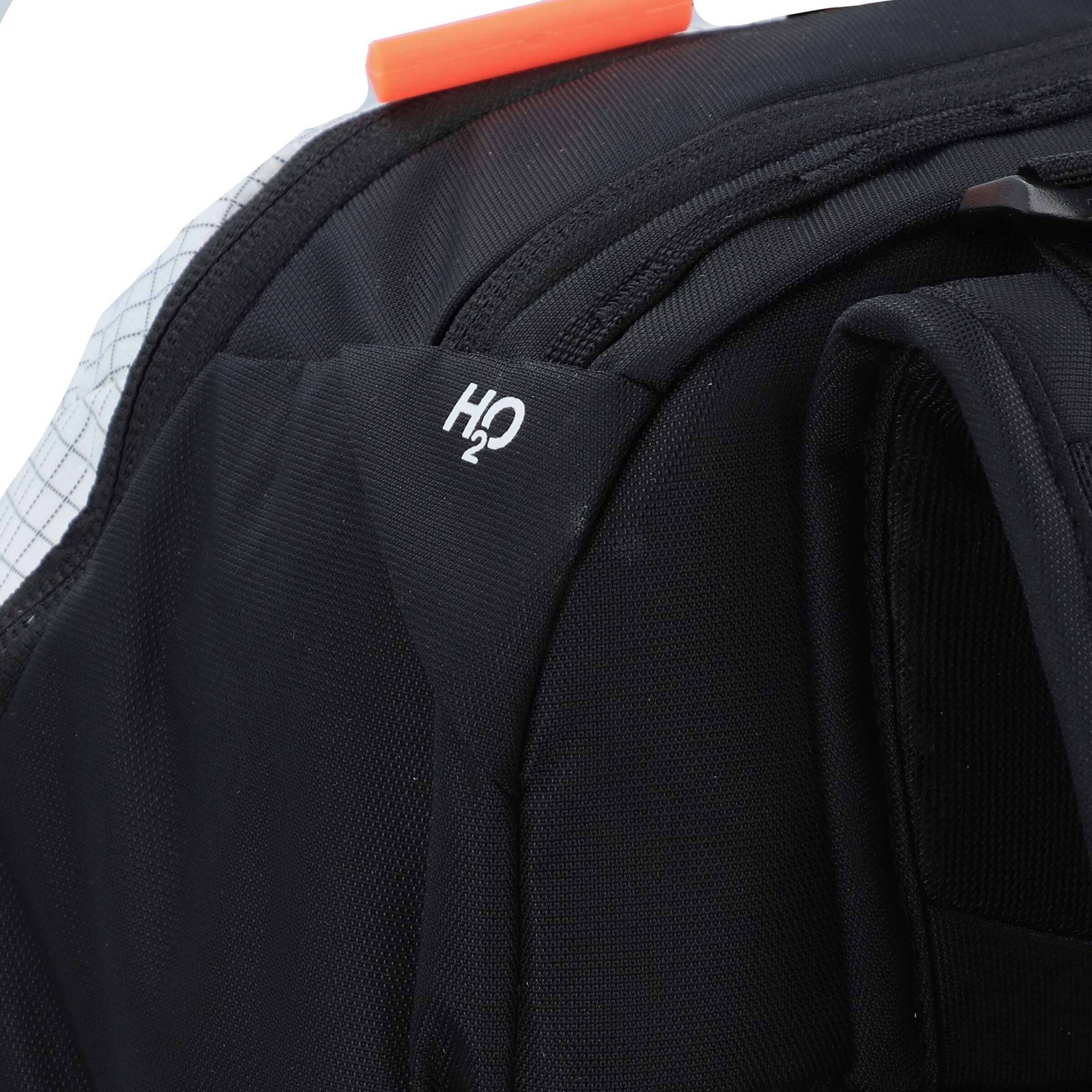 Sac à dos de sport 'Aenergy' MAMMUT en blanc