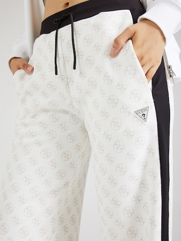 Wide leg Pantaloni sportivi 'ELÉA' di GUESS in beige