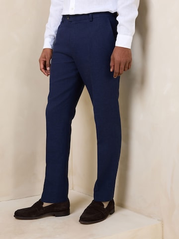 Regular Pantalon à plis Next en bleu : devant
