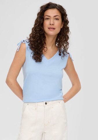 Haut s.Oliver en bleu : devant