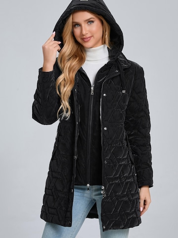 Funk since 1776 Between-Seasons Coat in Black
