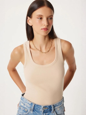 Haut 'Tanktops & Camis' Happiness İstanbul en beige