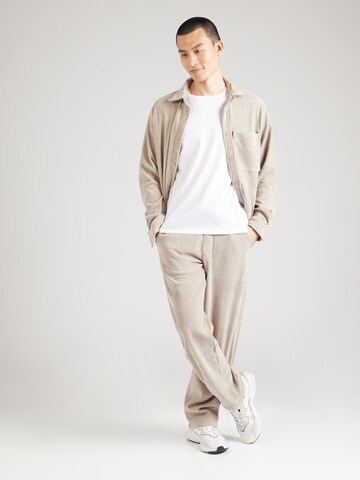 Maglietta di GUESS in bianco