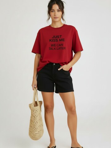 WEARABLE STORIES Shirt 'Kiss me' in Rood