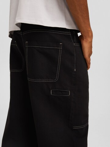 Bershka Loosefit Hose in Schwarz