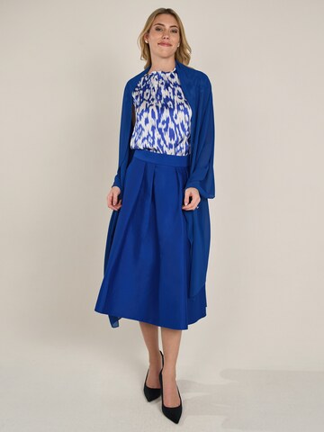 APART Tuch aus Chiffon in Blau: Vorderseite