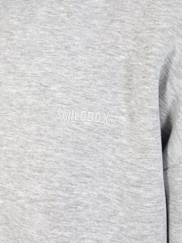 Veste de survêtement ' Rami ' Smilodox en gris