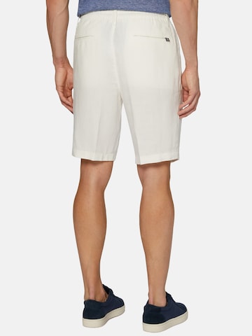 Boggi Milano Slimfit Shorts in Weiß