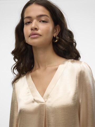 VERO MODA Blouse in Beige